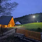 Vila Vikendica I Odmaraliste Julie, Sarajevo-jahorina