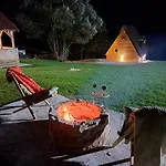 Vila Vikendica I Odmaraliste Julie, Sarajevo-jahorina