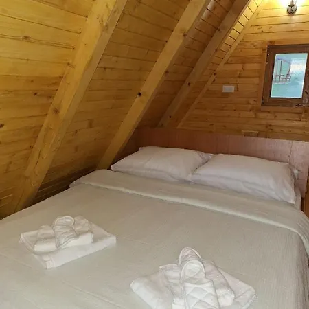 Villa Vikendica I Odmaraliste Julie, Sarajevo-jahorina Tvrdinici