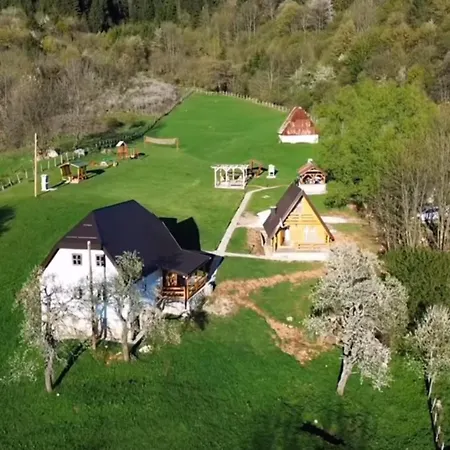 Vikendica I Odmaraliste Julie, Sarajevo-jahorina Tvrdinici