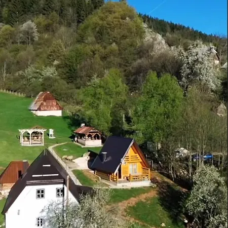 Vikendica I Odmaraliste Julie, Sarajevo-jahorina Villa Tvrdinici
