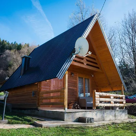 Vikendica I Odmaraliste Julie, Sarajevo-jahorina 别墅 Tvrdinici