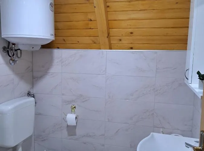 Vikendica I Odmaraliste Julie, Sarajevo-jahorina 别墅 *