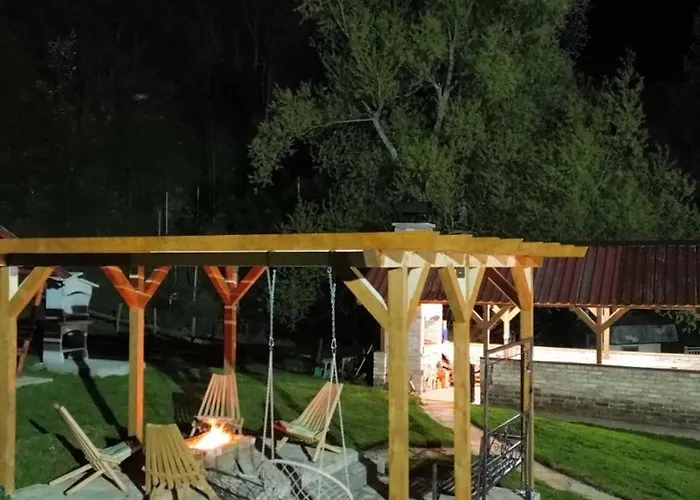 Vikendica I Odmaraliste Julie, Sarajevo-jahorina * Tvrdinici